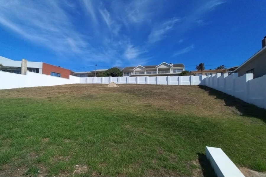 0 Bedroom Property for Sale in Wavecrest Eastern Cape